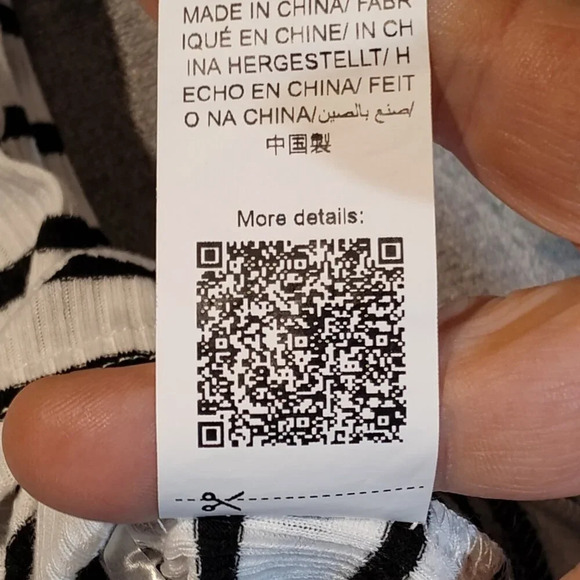 Shein NWOT White w/Blue Stripes Stretch Ribbed Sweater in Size M (US 6) - Picture 9 of 12